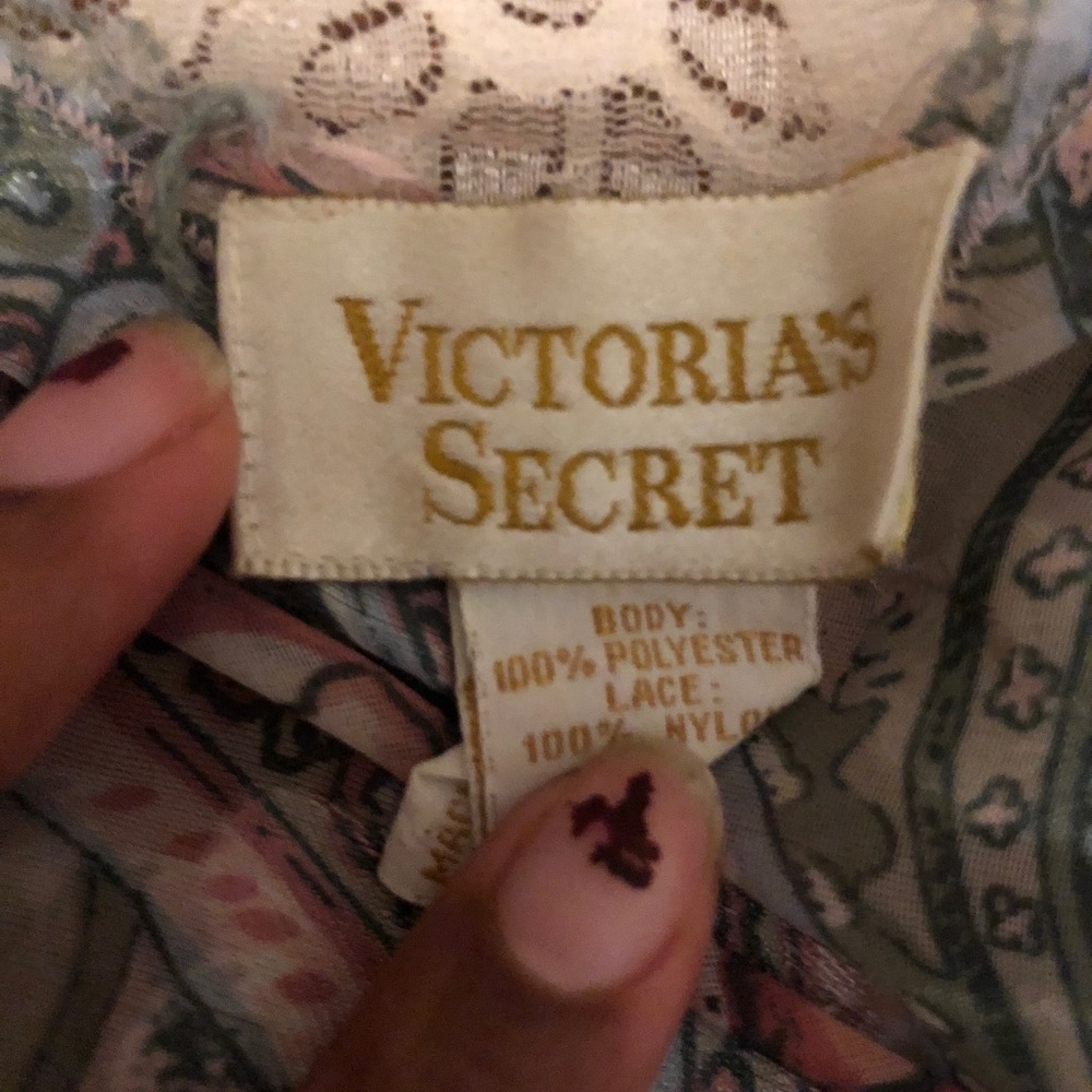 Sold - Picture 3 of 4